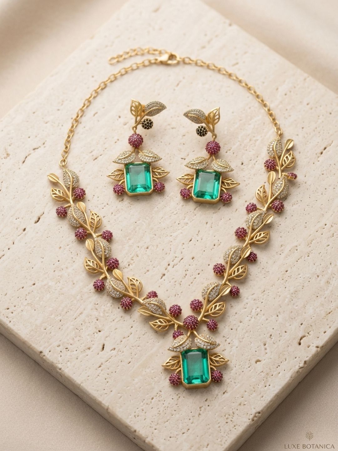 Ishhaara Handcrafted Pastel Green Necklace