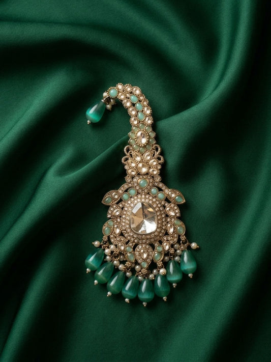 Ishhaara Handcrafted Pearl Studded Kilangi
