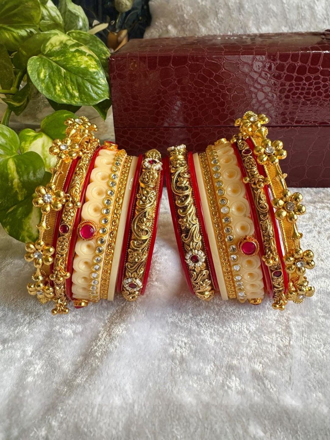 Ishhaara Handcrafted Rajputi Chooda