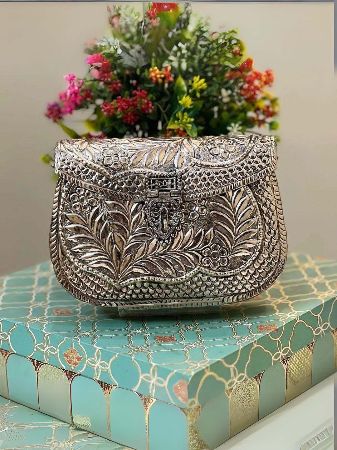 Ishhaara Handmade Antique German Silver Bag