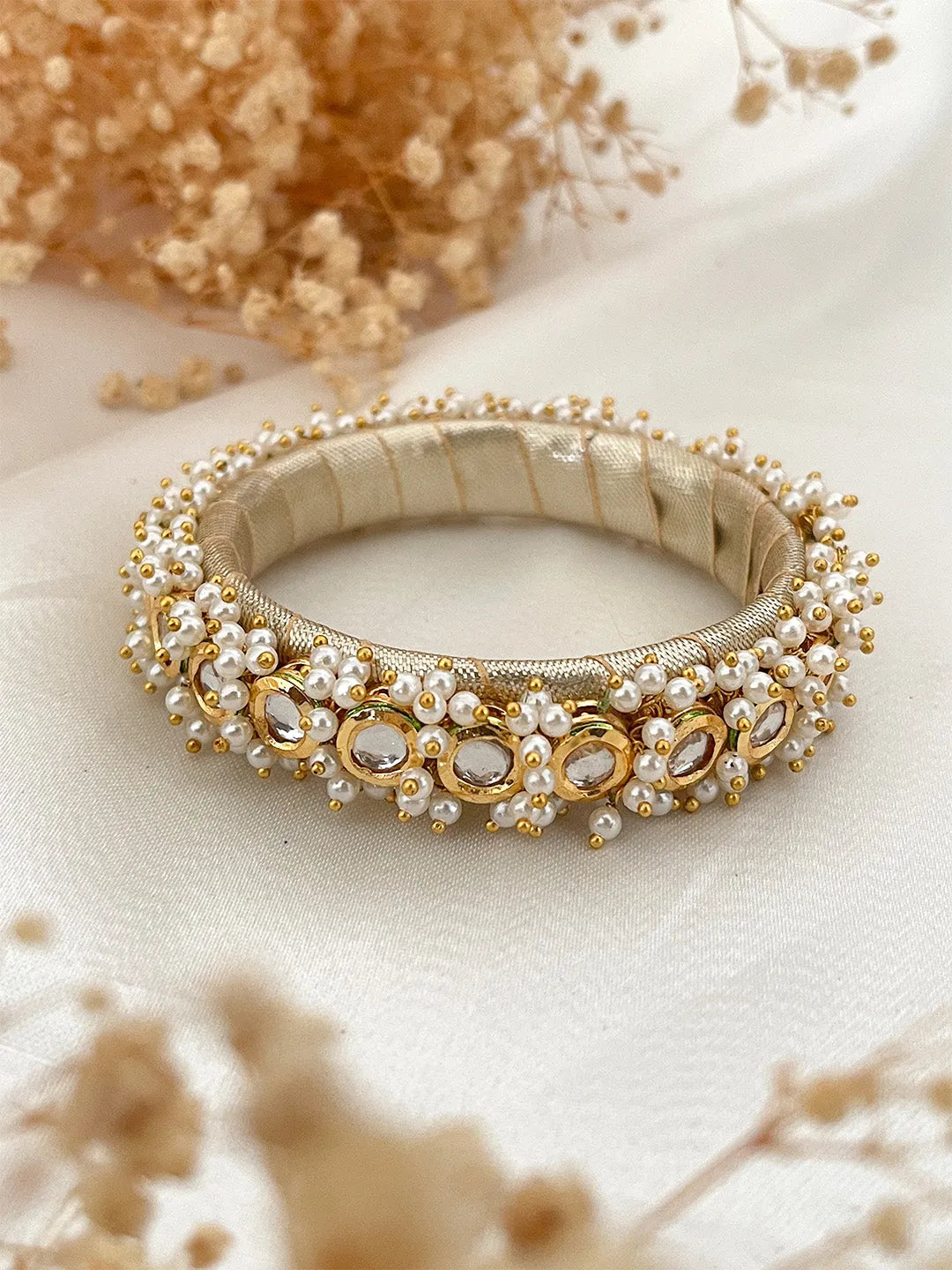 Ishhaara Handmade Round Shaped Kundan And Pearl Studded Bangle