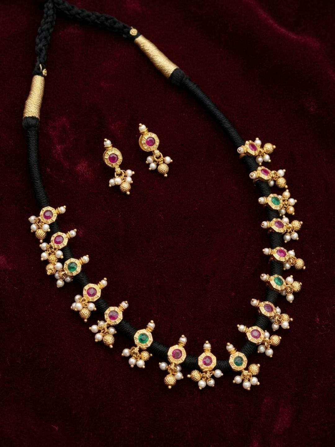 Ishhaara Handmade Small Floral Black Thread Choker