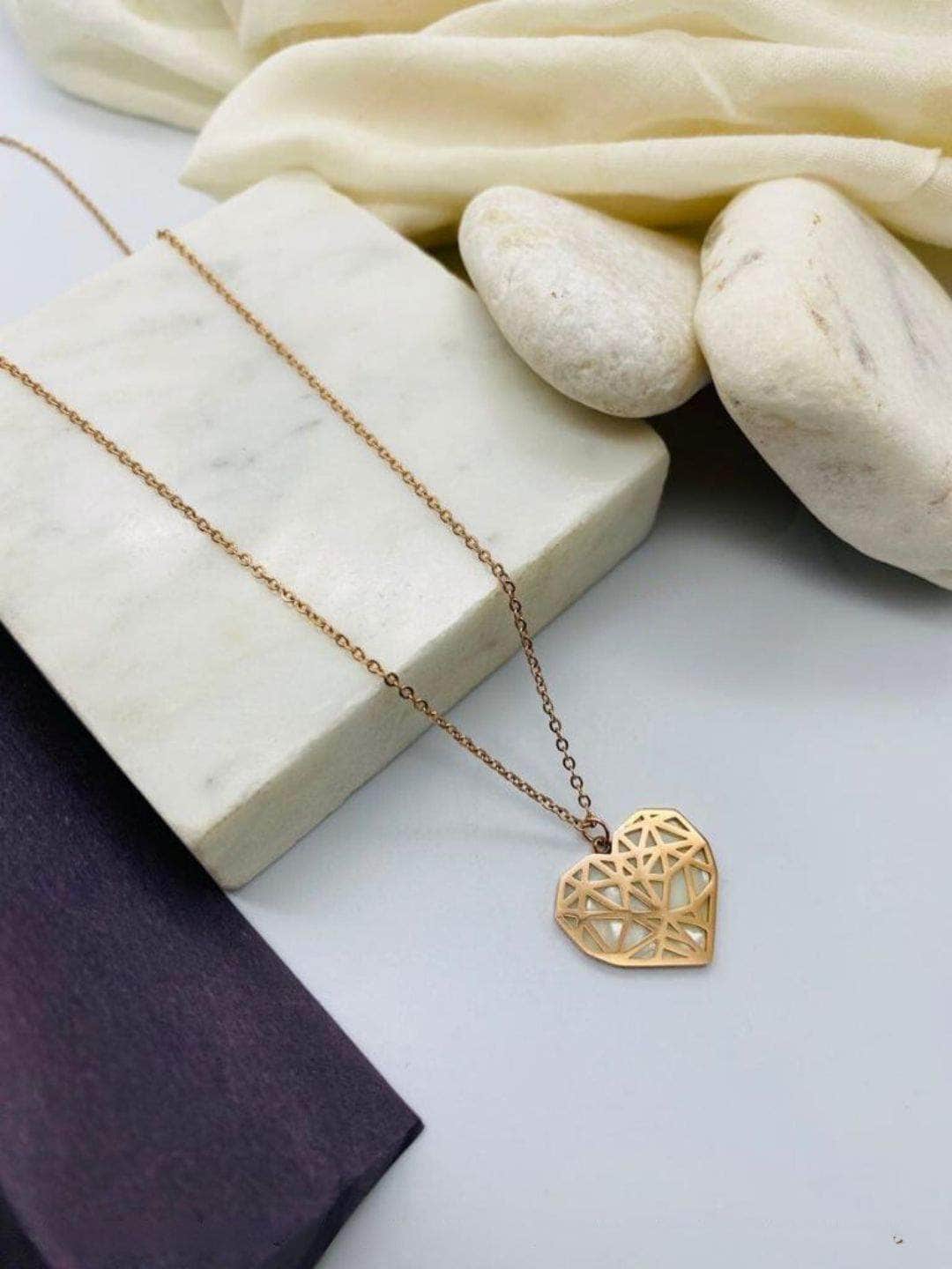 Ishhaara Heart Shape Locket Necklace