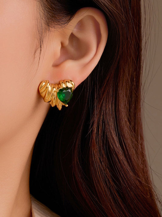 Ishhaara Heart Stone Earring