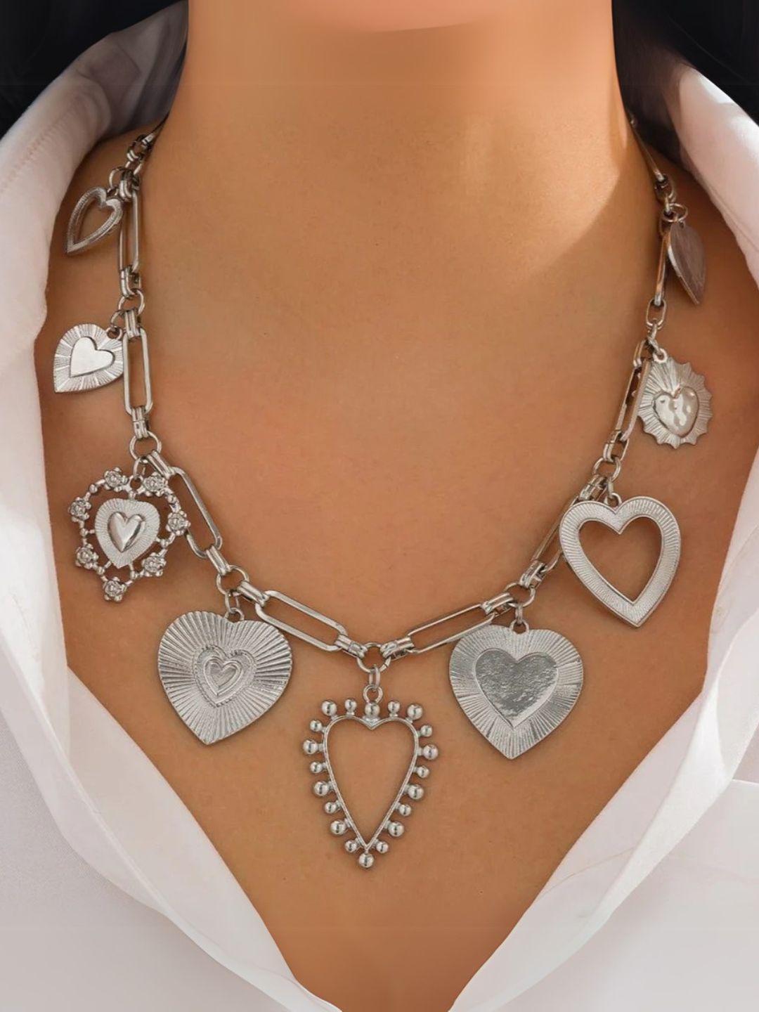 Ishhaara Heartfelt Harmony Necklace