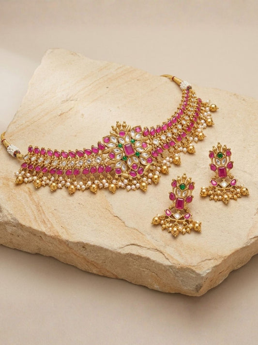 Ishhaara Heavy Jadau Kundan Choker