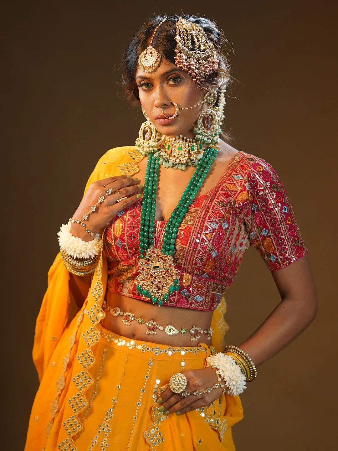 Ishhaara Heeramandi Inspired Bridal Look