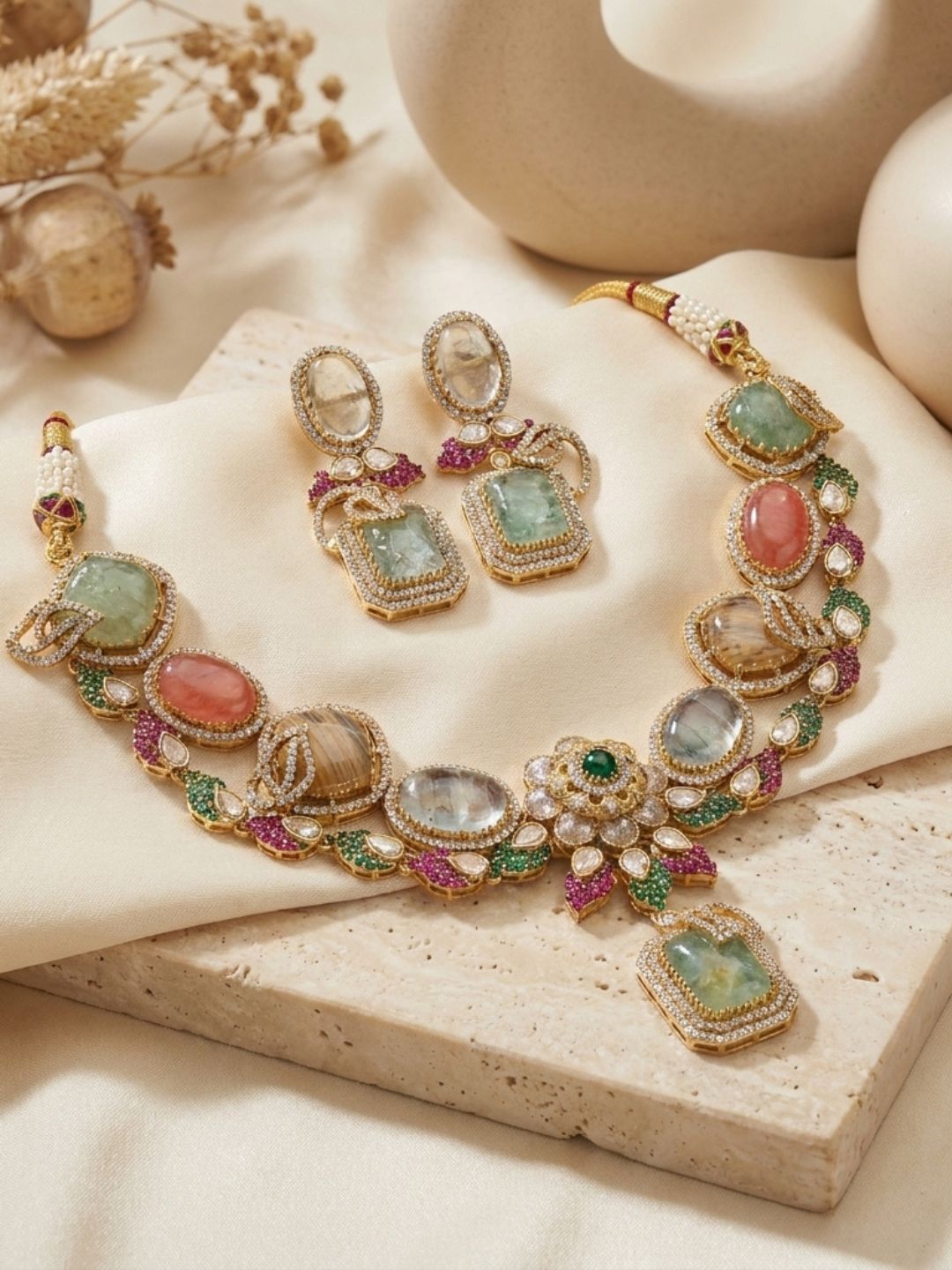 Ishhaara Heirloom Gemstone Necklace Set