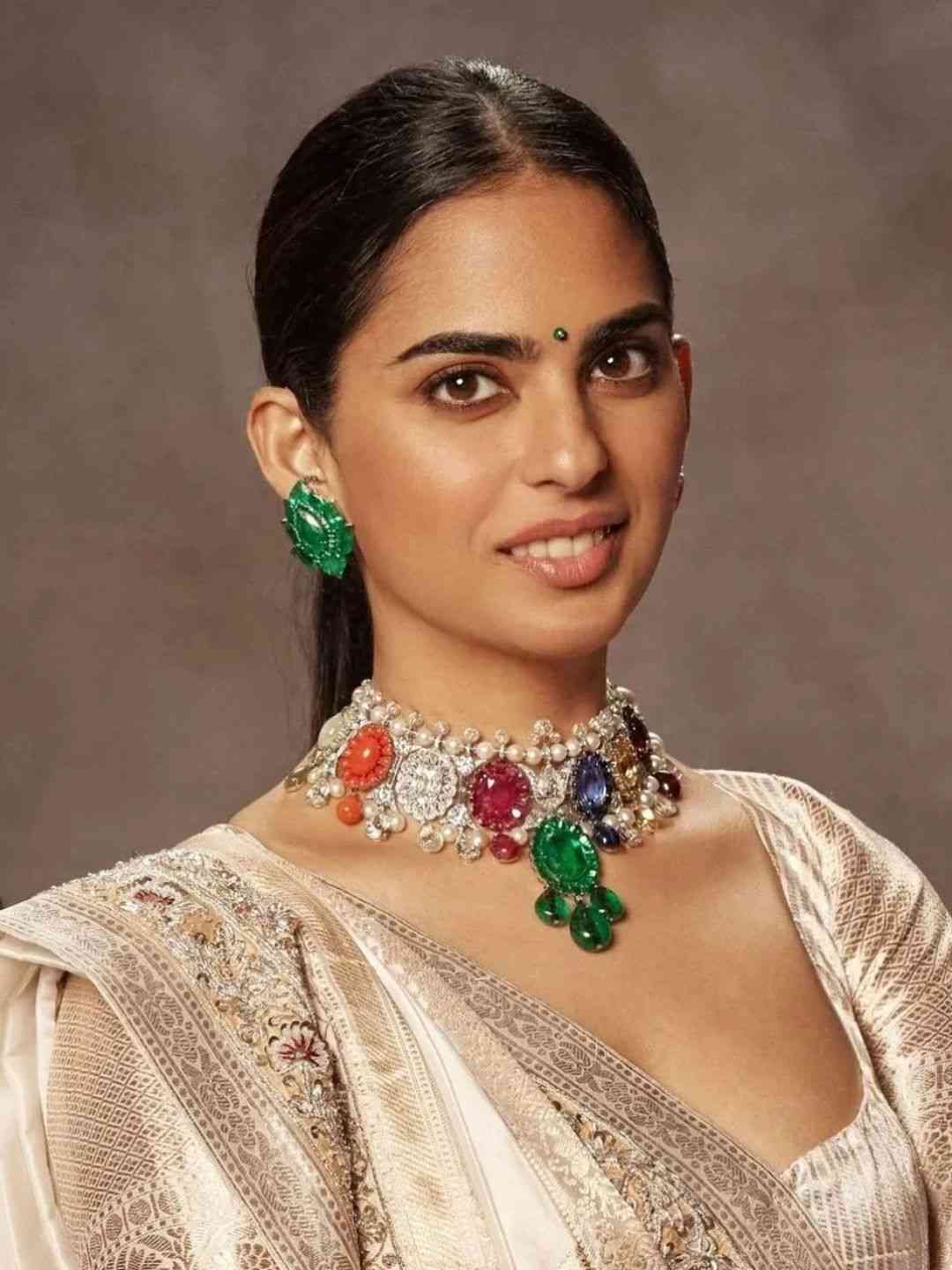 Ishhaara Isha Ambani Inspired Choker Necklace Set