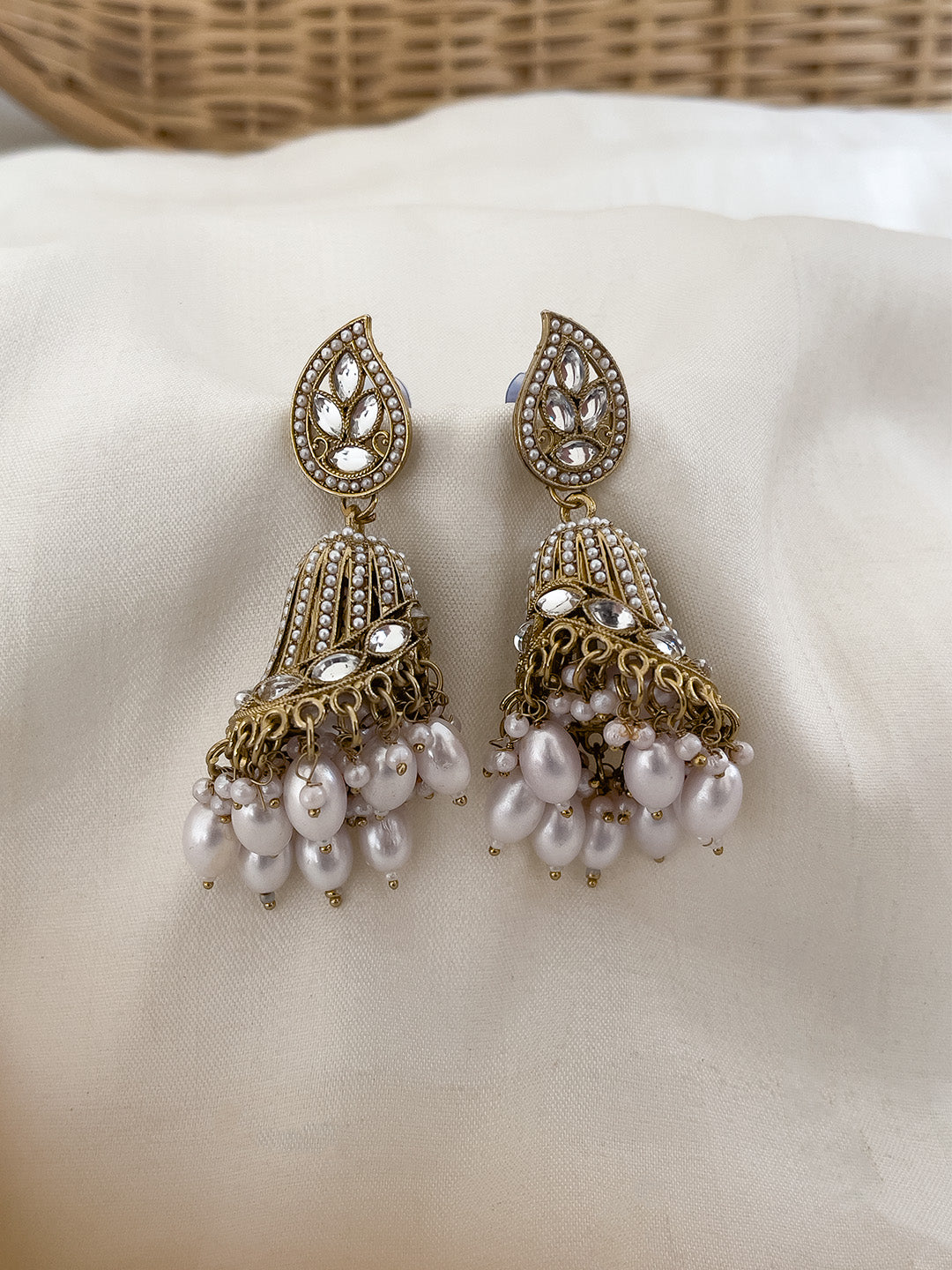 Ishhaara Jadau Jhumka Earring With Pearl Work