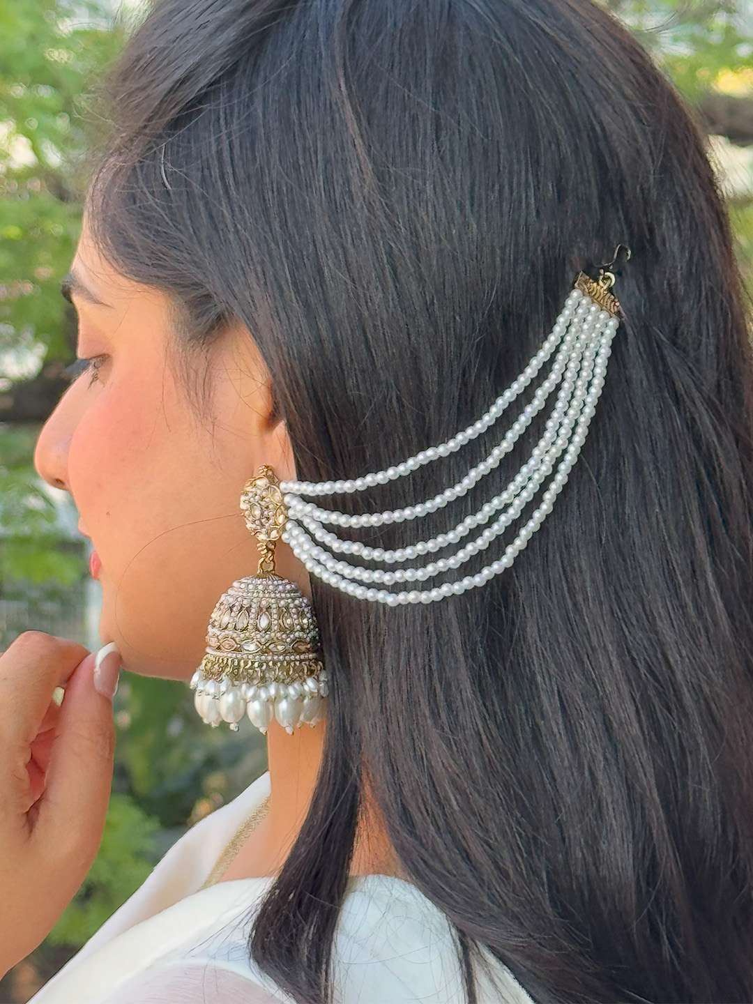 Ishhaara Jadau Jhumkis With Sahara Earchain