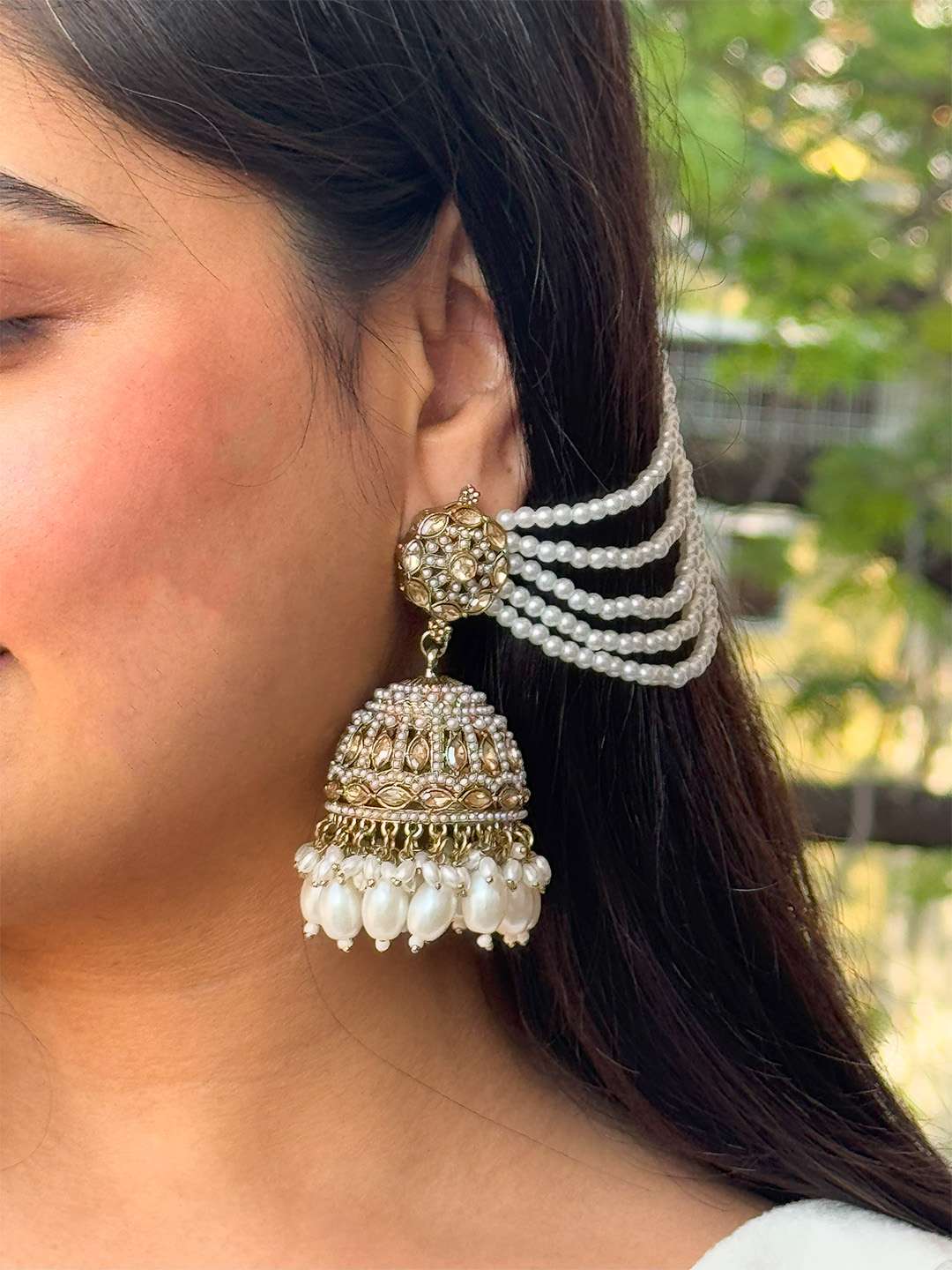 Ishhaara Jadau Jhumkis With Sahara Earchain