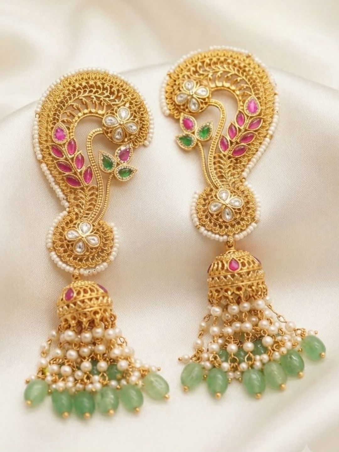 Ishhaara Jadau Kundan Earcuffs