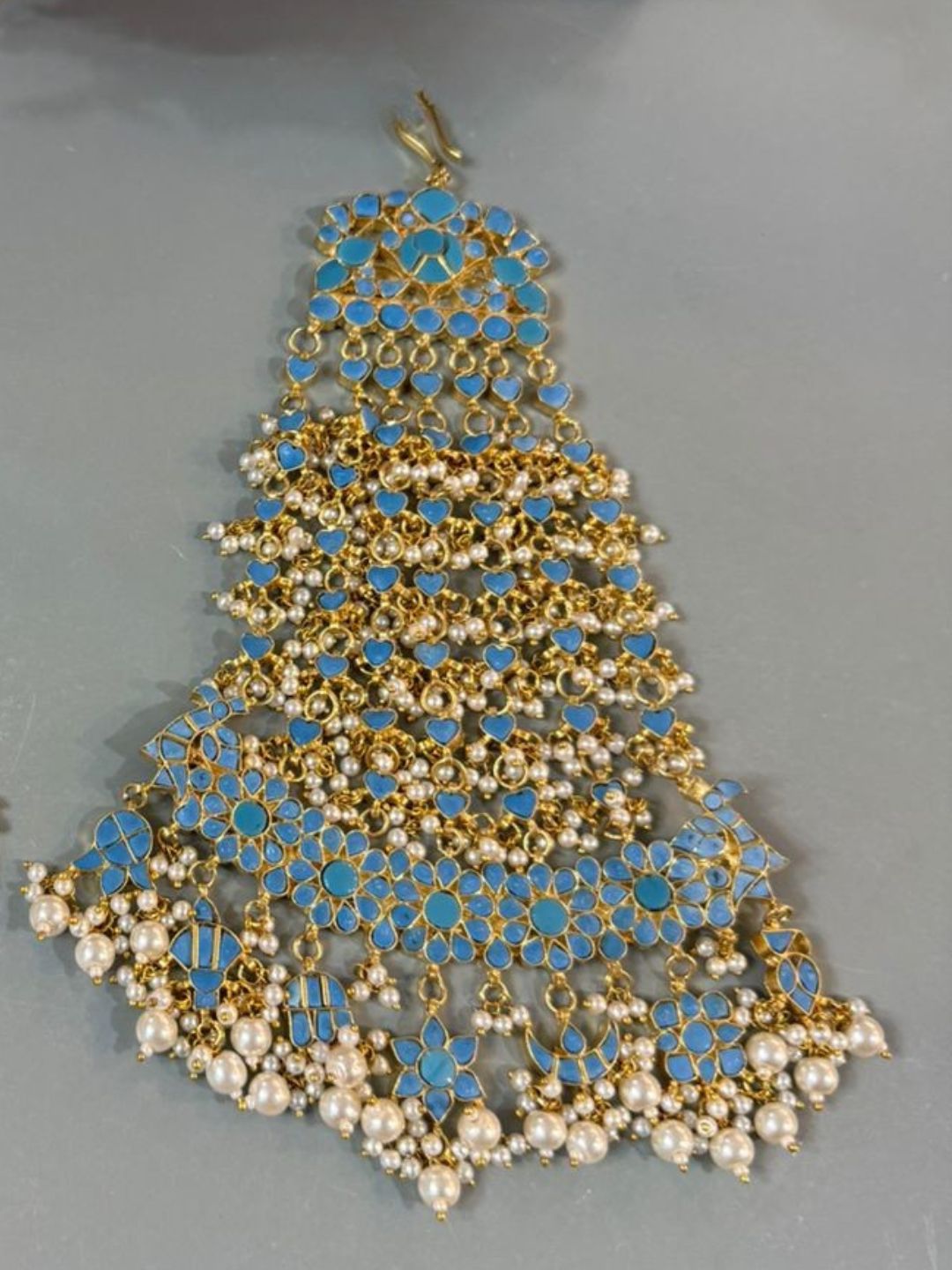 Ishhaara Jadau Kundan Passa