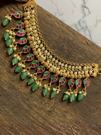 Ishhaara Jadau Kundan Pearl Studded Earchains