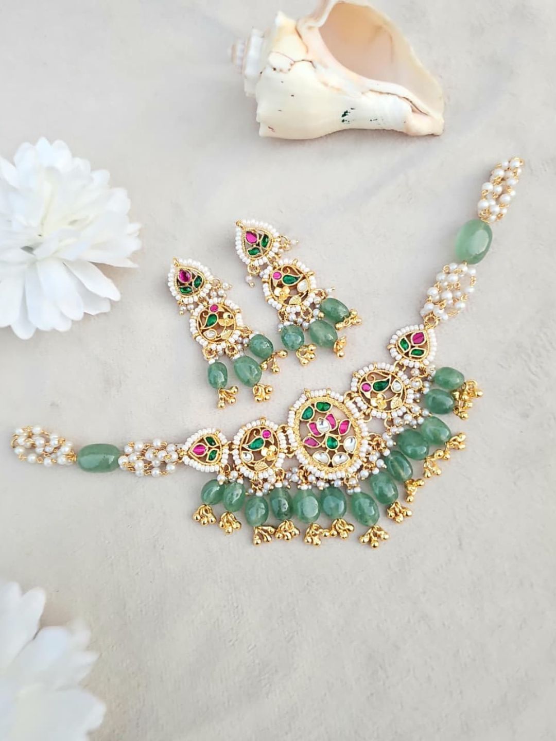 Ishhaara Jadau Kundan Rajwadi Necklace
