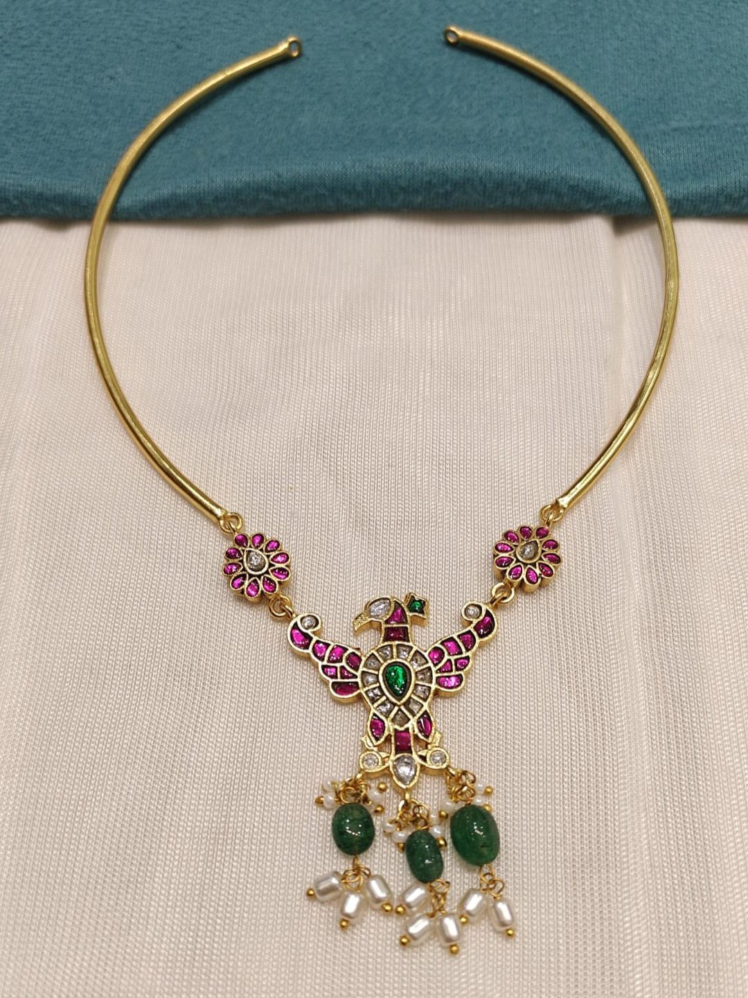 Ishhaara Jadau Kundan Stone Hasli Necklace