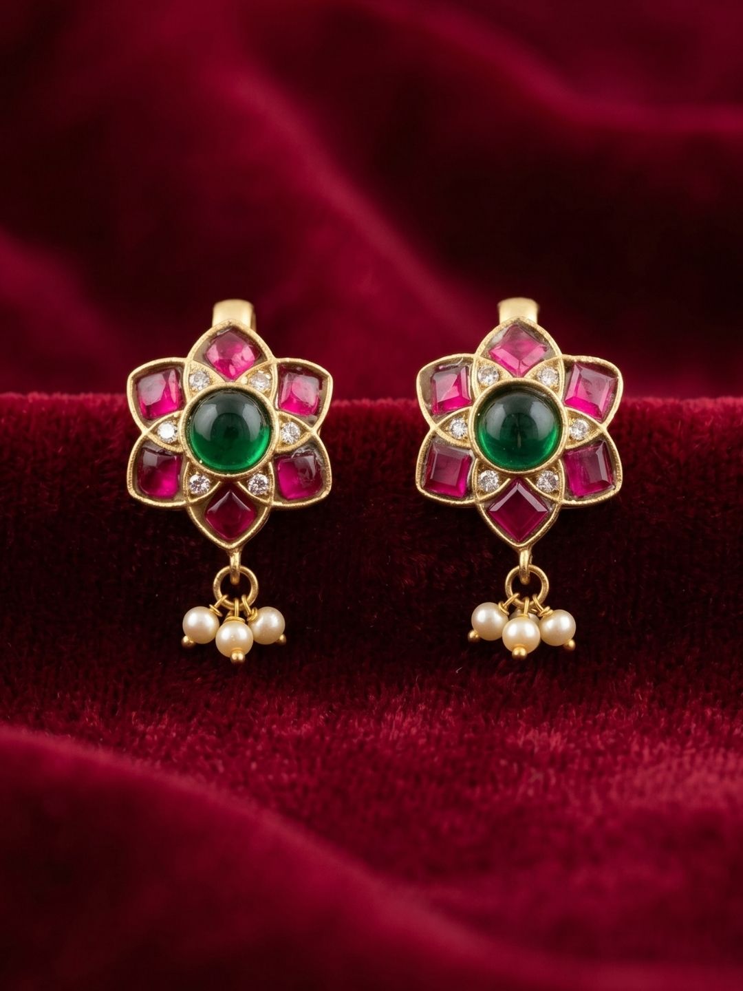 Ishhaara Jadau Studded Earcuffs