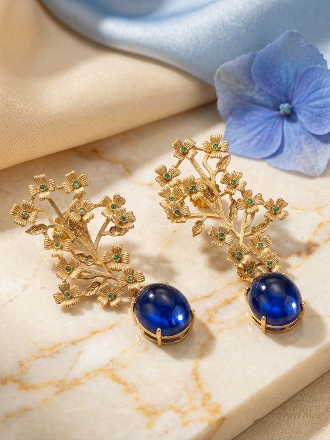 Ishhaara Jade Leaf Filigree Earrings