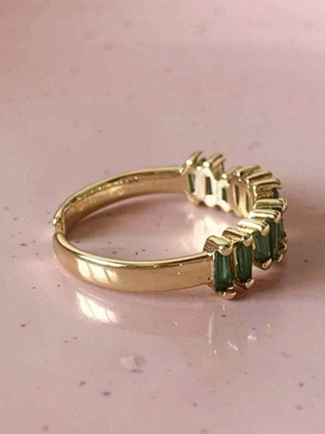 Ishhaara Jade Sparkle Ring