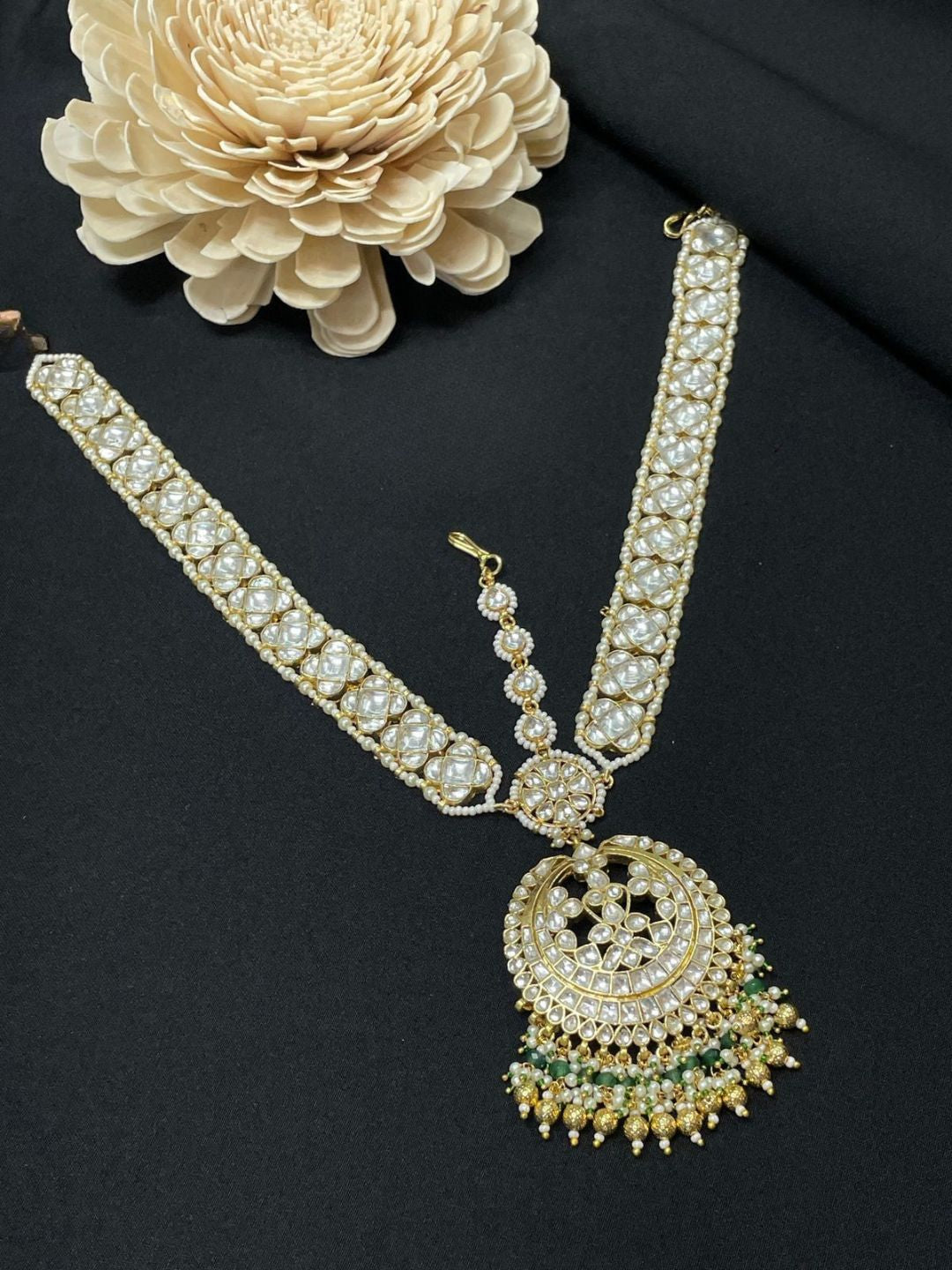 Ishhaara Jadtar And Sea Green Beaded Mathapatti