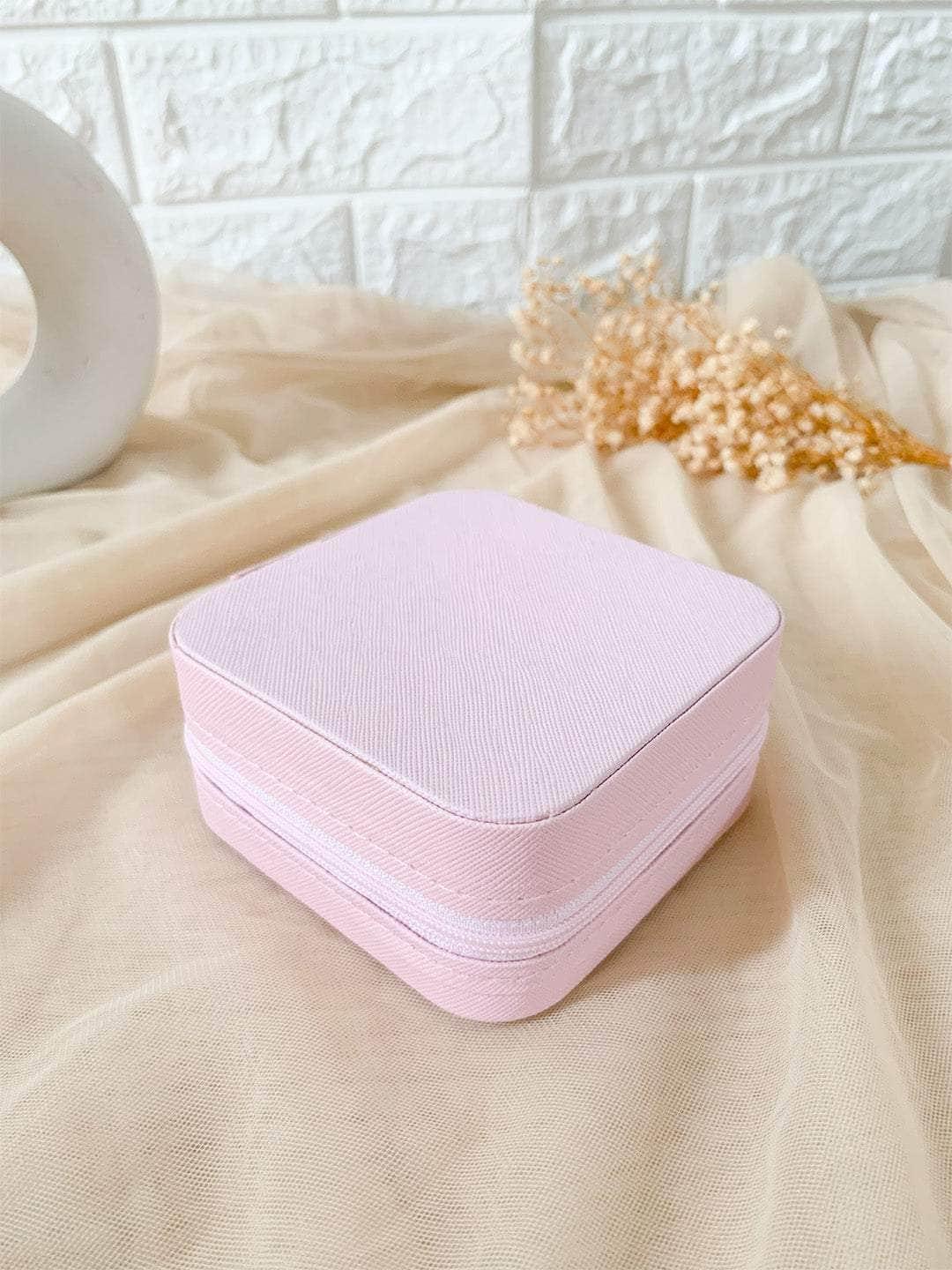 Ishhaara Jewelry Organizer Case For Easy Travelling