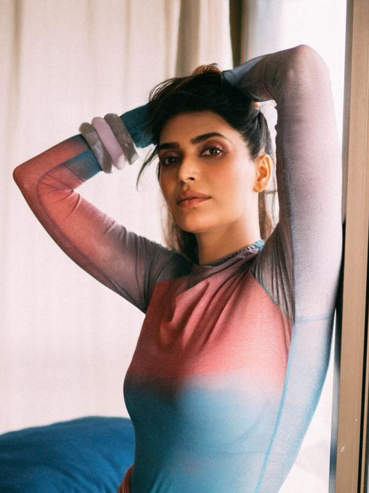 Ishhaara Karishma K Tanna In Trendy Korean Resin Acrylic Bangle Bracelet