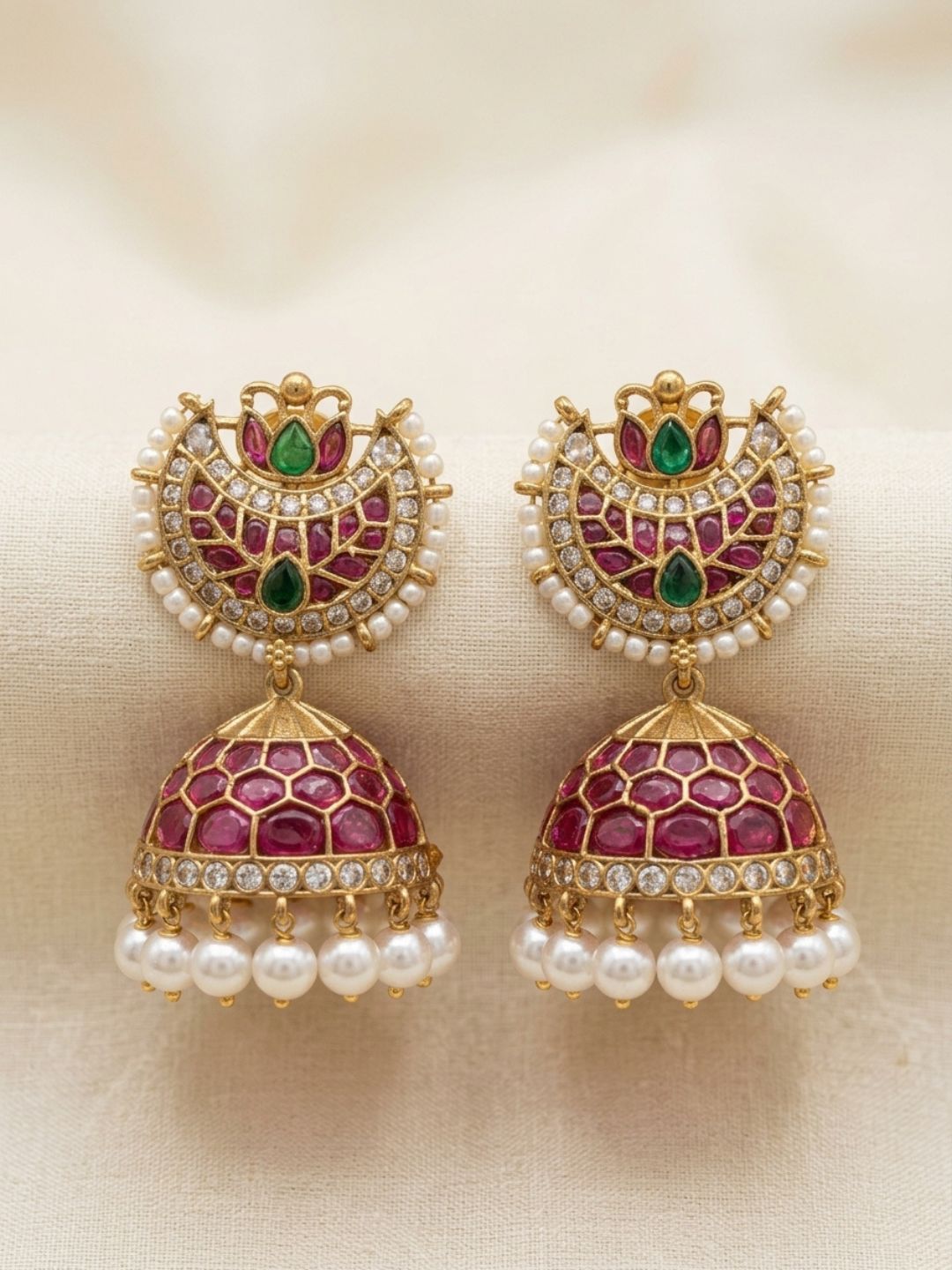 Ishhaara Kemp Halfmoon Bold Jhumka