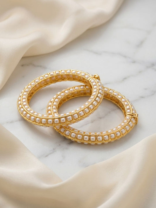 Ishhaara Kemp Stone Bangles
