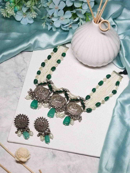 Ishhaara Kinjal Bhanushali In Oxidized Green Beaded Necklace