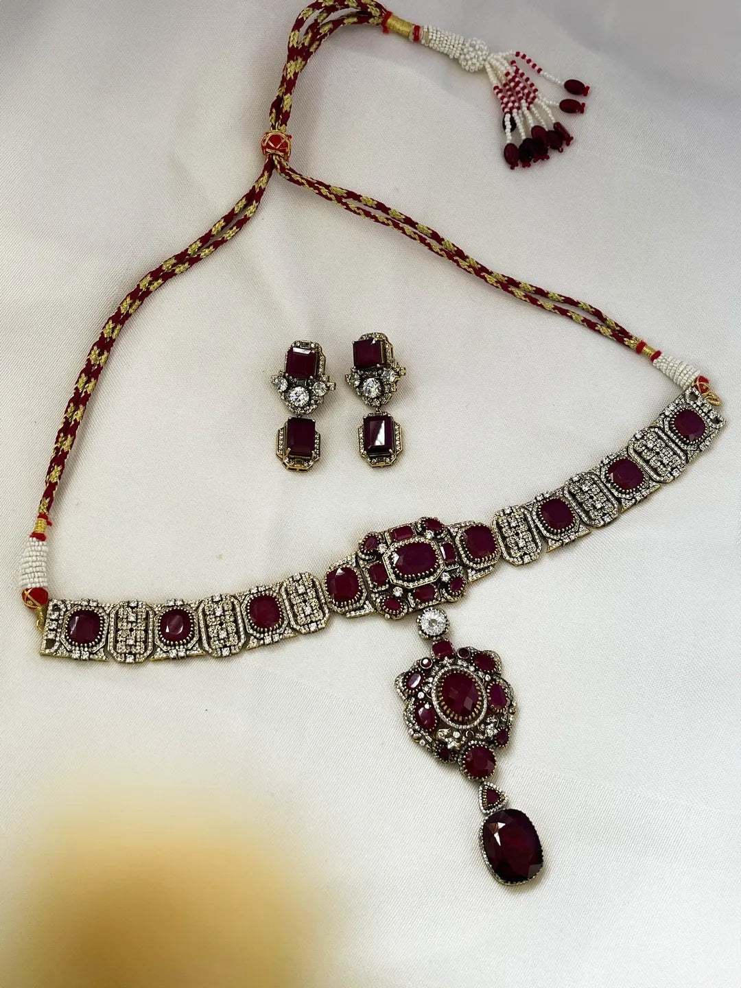 Ishhaara Kohinoor Ruby 925 Silver Necklace Set