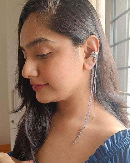Ishhaara Kriti Sanon In Long Tassel Earcuff