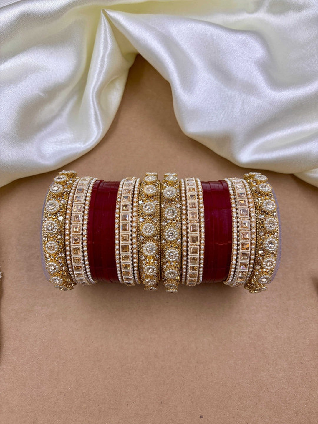 the brand Kundan Bangle Set — handcrafted Indian jewellery - view 8