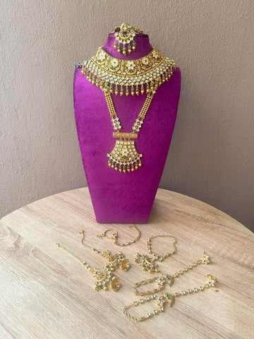Ishhaara Kundan bridal choker and necklace set