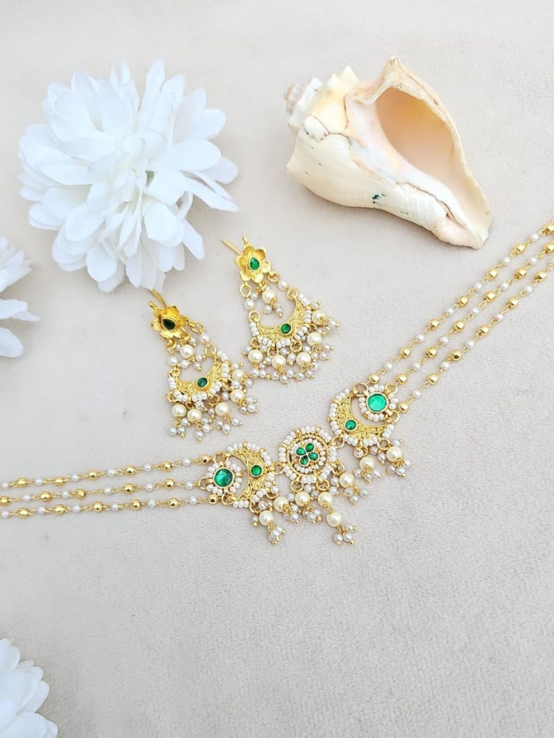 Ishhaara Kundan Bridal Choker Necklace Set - handcrafted Indian jewellery