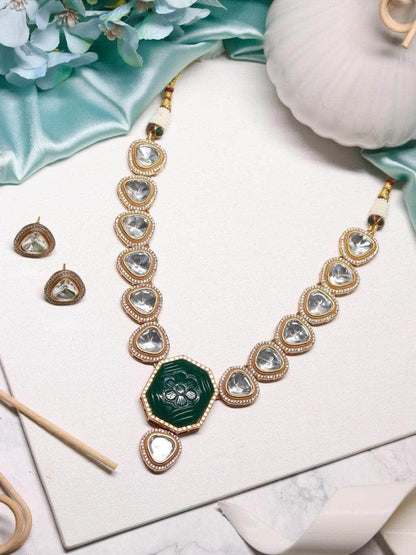 Ishhaara Kundan Carved Green Stone Necklace Set