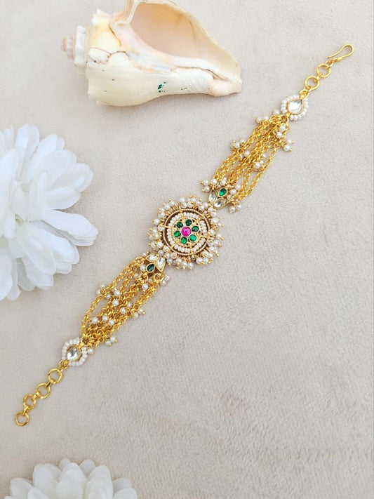 Ishhaara Kundan Motif Mathapatti - handcrafted Indian jewellery