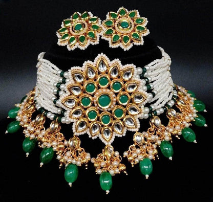 Ishhaara Kundan Pendant Moti Choker And Earring Set