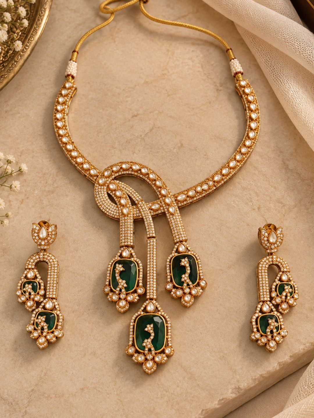 Ishhaara Kundan Polki And Emerald Stone Necklace Set