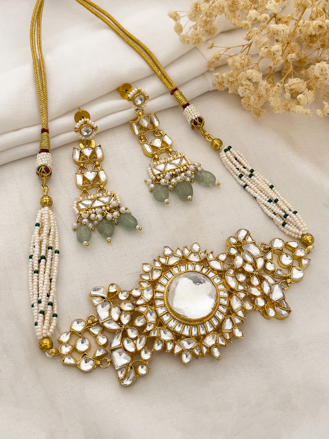 Ishhaara Kundan Studded And Beaded Meenakari Jewellery Set