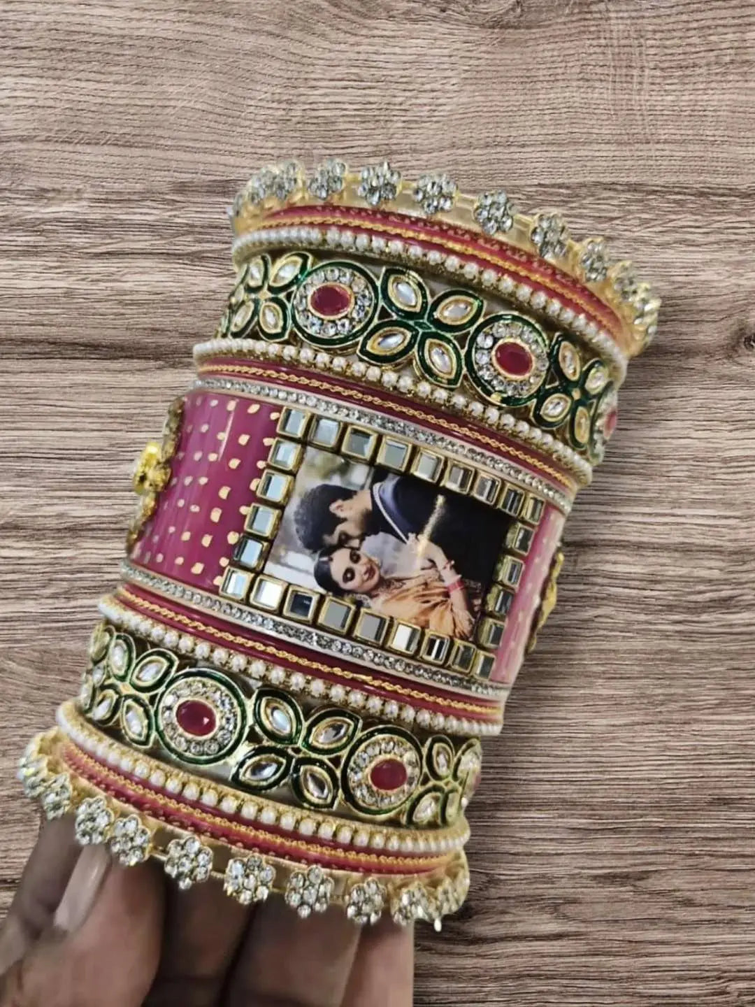 Ishhaara Kundan Studded Customized Photo Chooda
