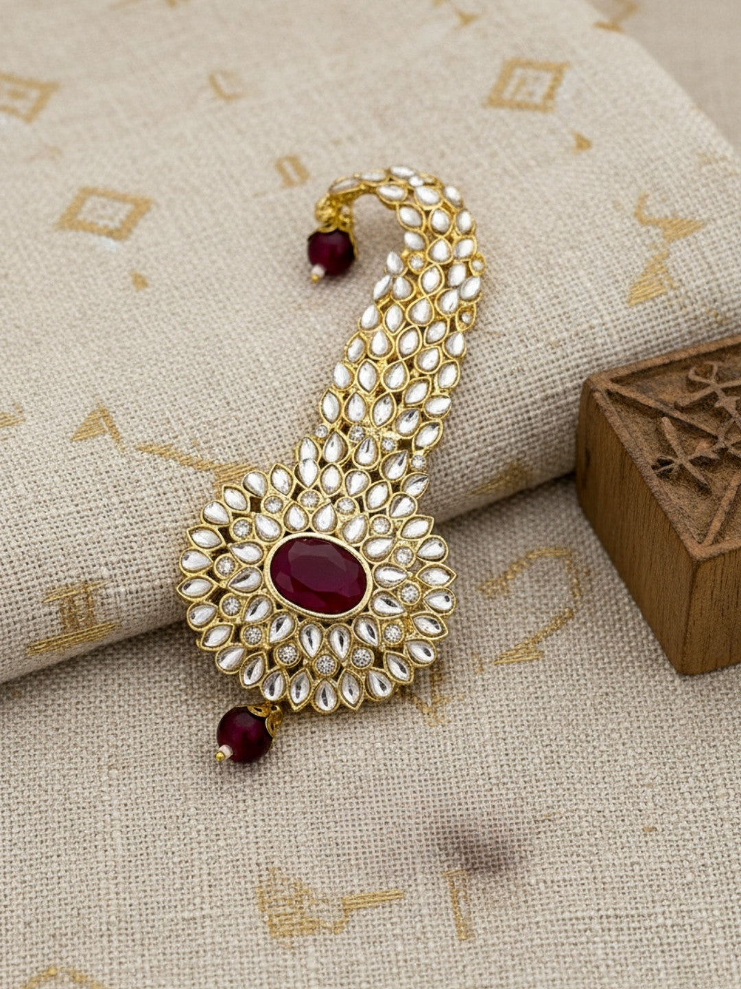 Ishhaara Kundan Studded Handcrafted Mahajara Dulha Pagadi Kalangi