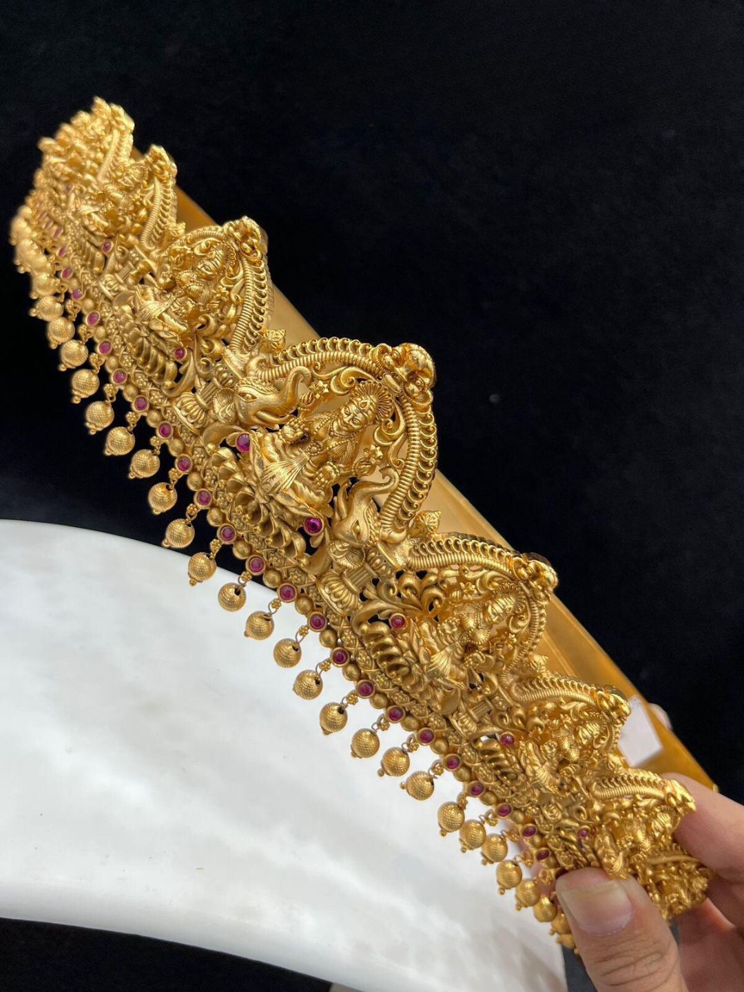 Ishhaara Lakshmi Bridal Golden Beads Hipbelt