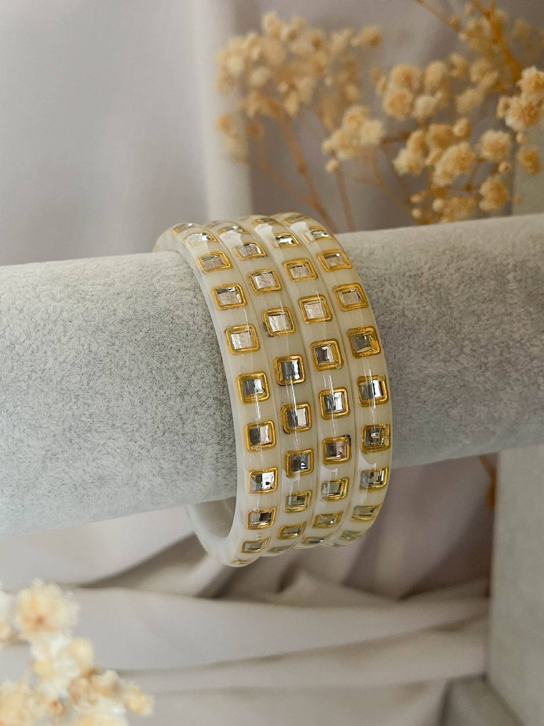 Buy Laminated Square Shaped Kundan Studded Bangles Online - Ishhaara