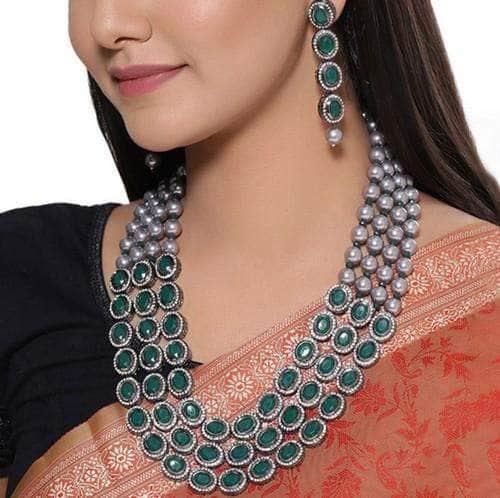 Ishhaara Layered Ad Kundan Necklace