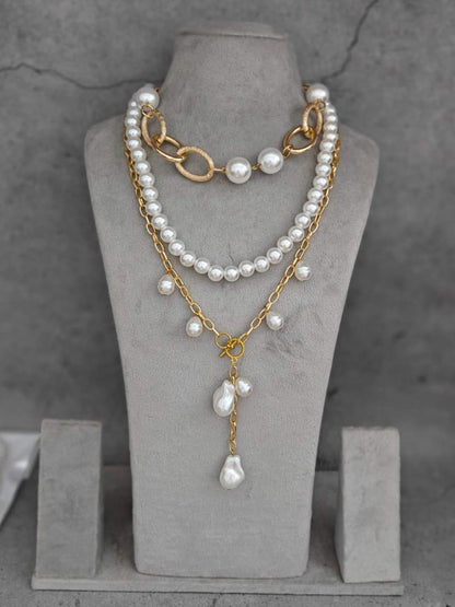 Ishhaara Layered Chunky Pearl Necklace