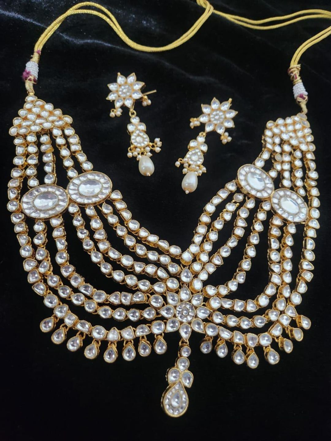 Ishhaara Layered Jadau Kundan And Pearl Studded Choker