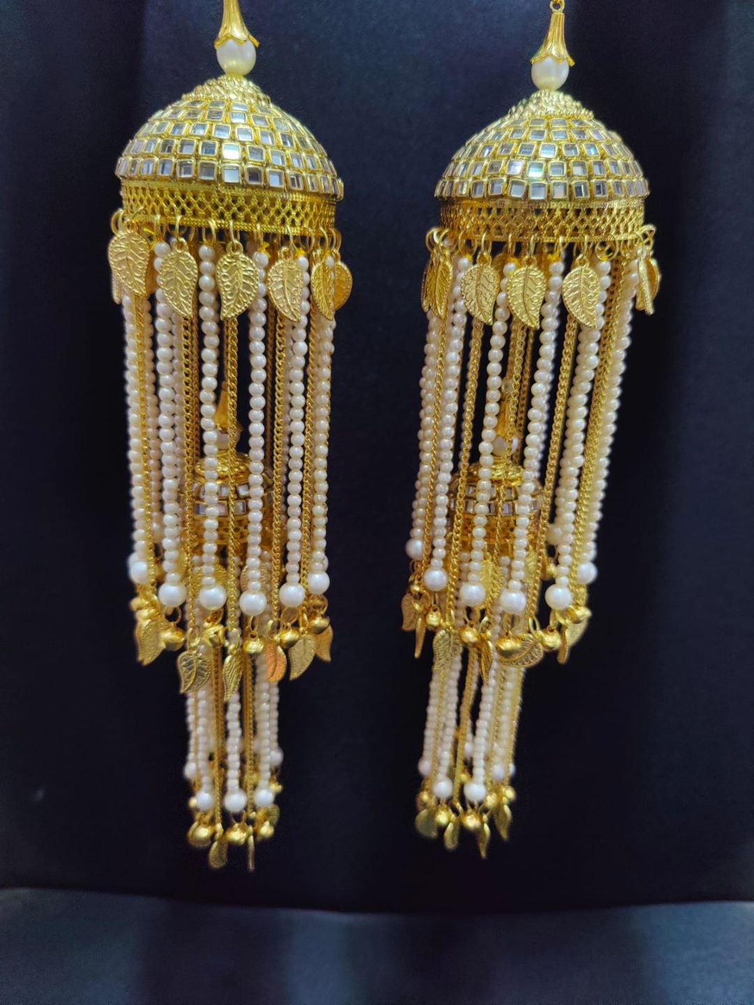 Ishhaara Leaf Charms Studded Kundan Double Layered Kaleera