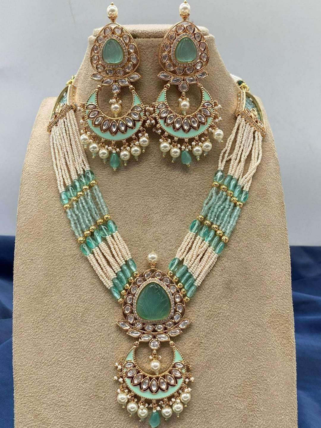 Ishhaara Blissful Multilayer Chain
