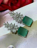 Ishhaara Emerald Drop Earring